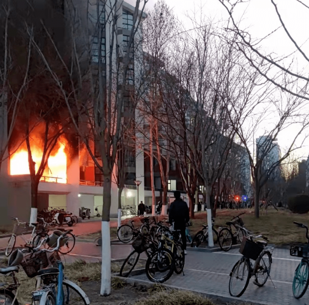 中国政法大学学生宿舍起火事件，反思与未来展望