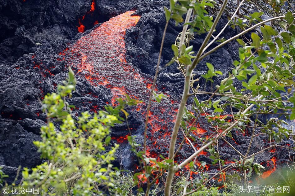 夏威夷火山喷发，三天三夜的自然力量震撼展现